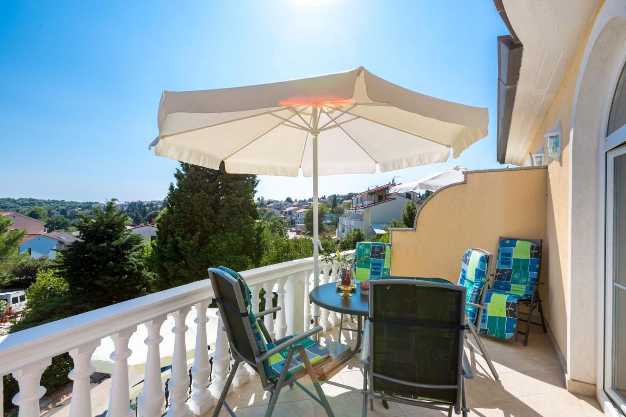 Apartment Lucie Premantura
